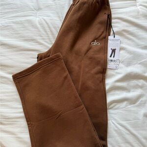 ALO Yoga Cinnamon Brown Accolade Straight Leg Sweatpant
